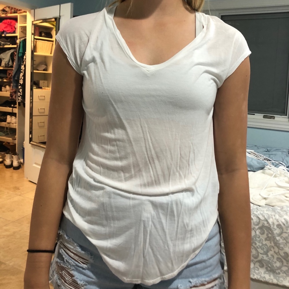 White short sleeve shirt